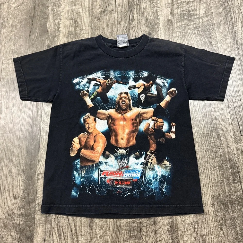 Vintage WWE ECW Raw Smackdown T Shirt Triple H Undertaker
